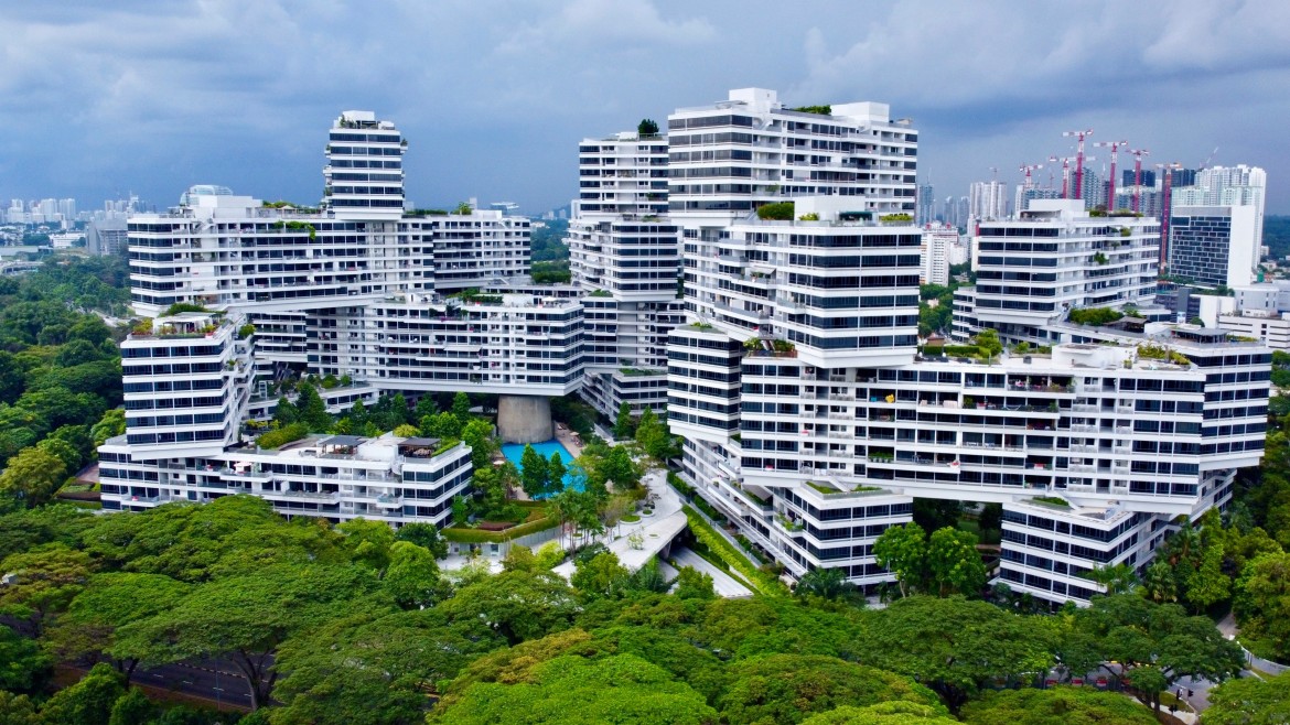 The Interlace Singapore, innovative stacked residential architecture surrounded by greenery